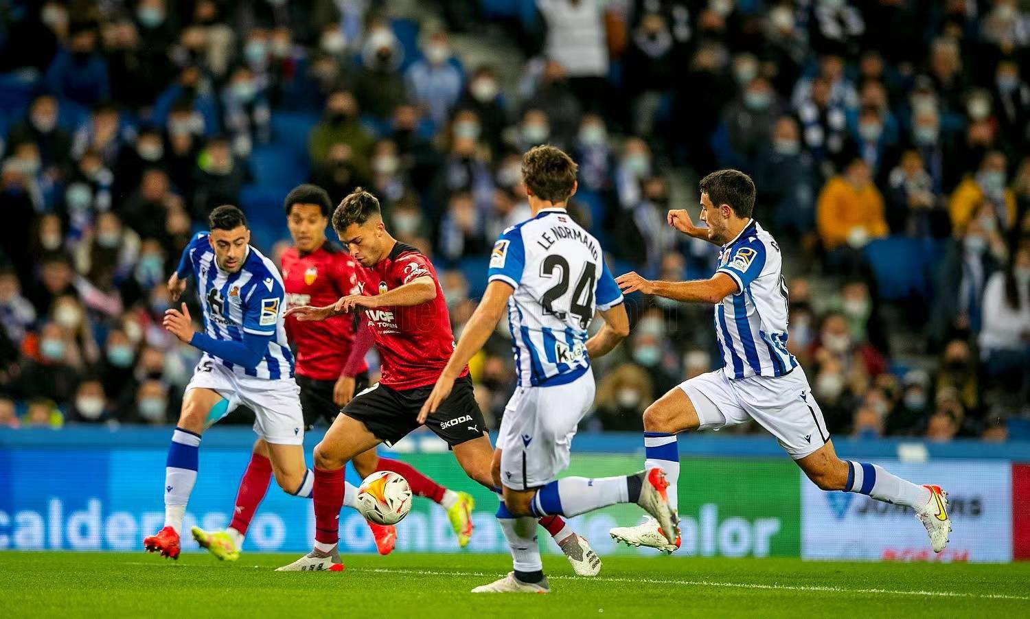 j9九游会瓦伦西亚内部会议纪要流出：赛后止住颓势；西甲使命明确；医务组通报恢复的简单介绍